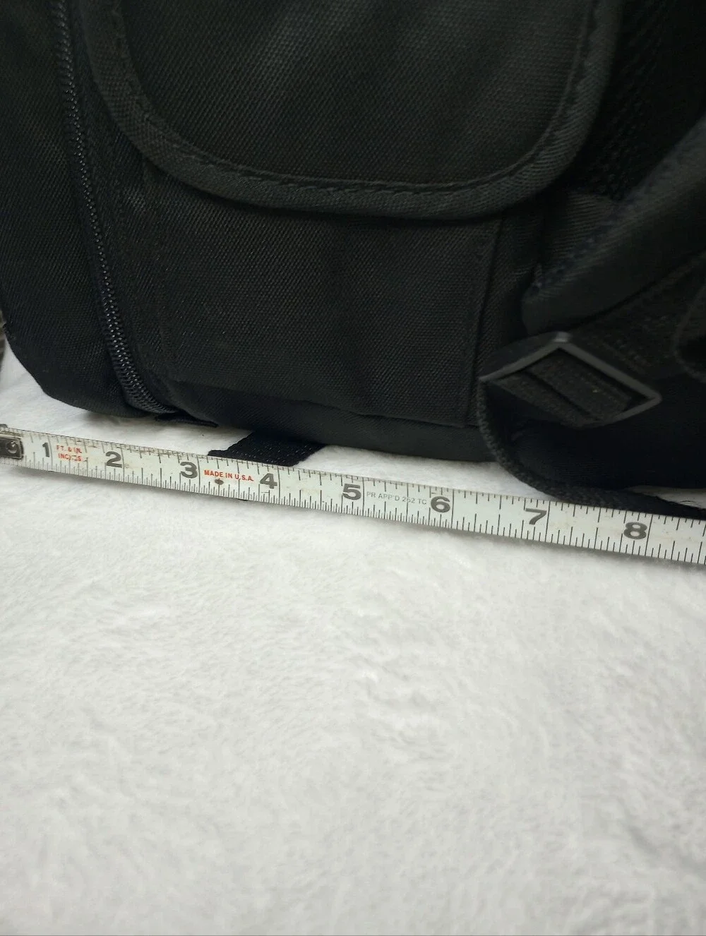 AmazonBasics Backpack for SLR/DSLR Camera and Accessories Protective Travel Bag